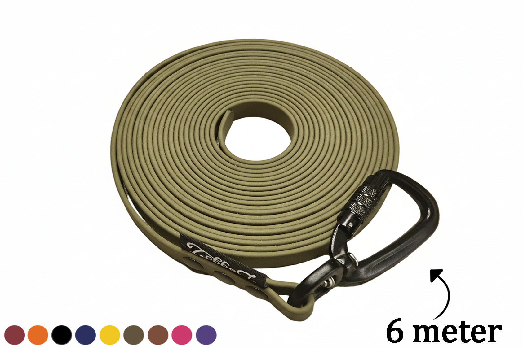 A tightly coiled olive green BioThane drag line of 6 meter and 5 meter. Features a robust black auto-locking carabiner, rivets, and a black DoggoZ tag on a pure white background, illustrating the full length range available for customization and a row of customizable color swatches.